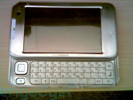 Nokia N800  QWERTY-