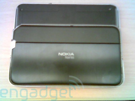 Nokia N800  QWERTY-