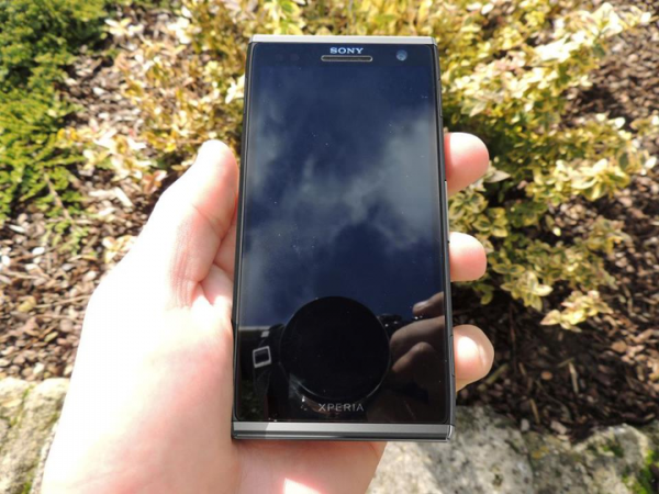 Sony Xperia Odin C650X